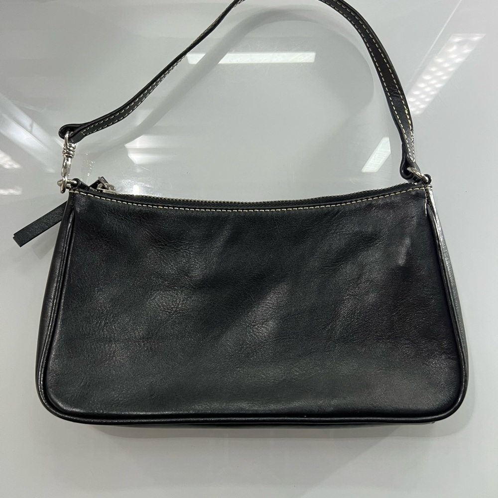 Banana Republic Vintage Classic Black leather Shoulder Bag